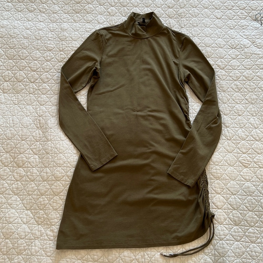 Theory short dress, size M